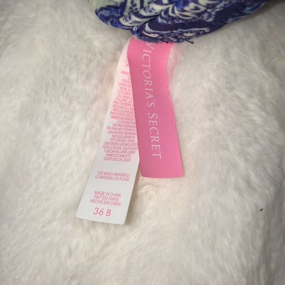 Victoria’s Secret bikini. 36B top/large bottom. - Picture 3 of 4